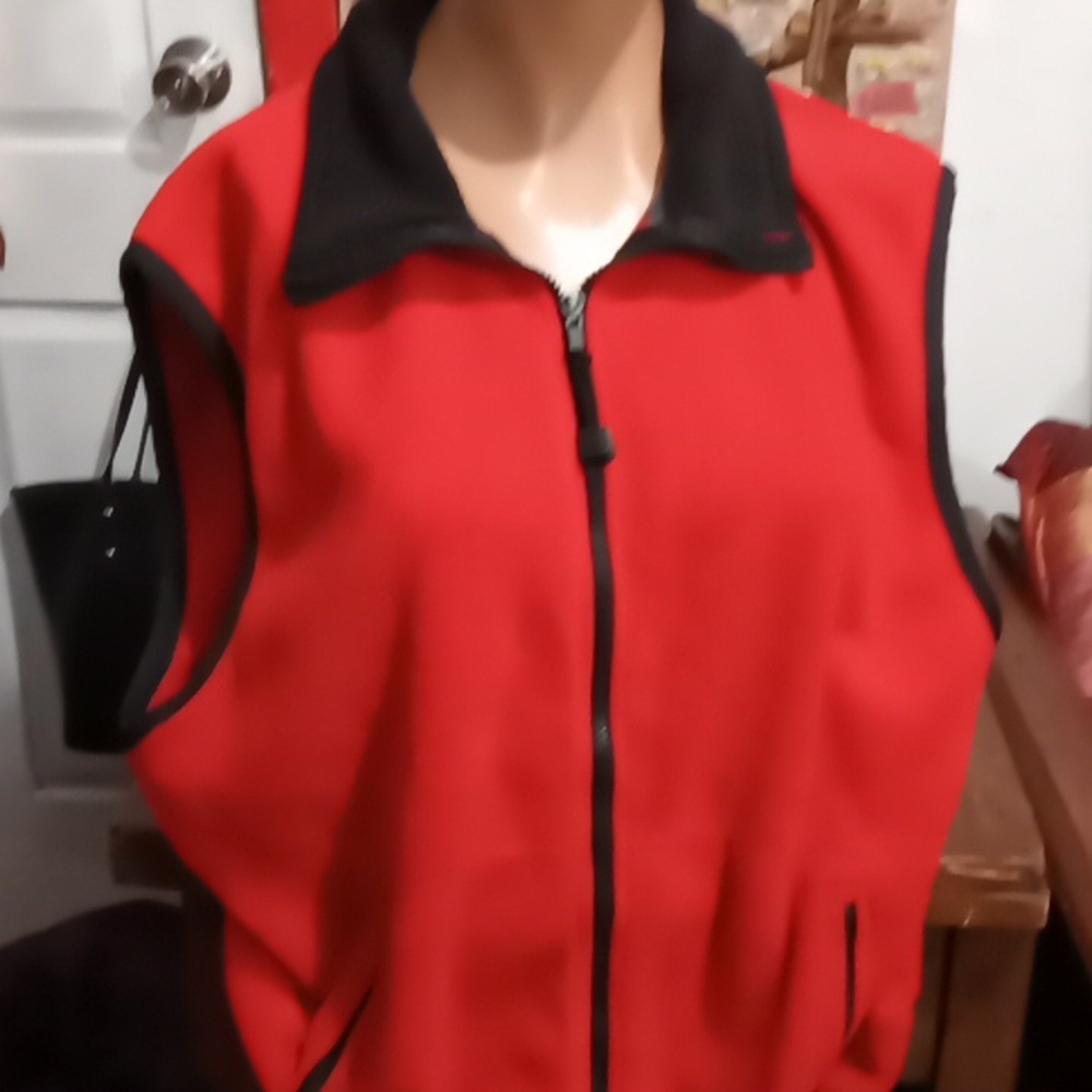 Weatherproof Garment Company Fleece Sweater Vest .Size L.